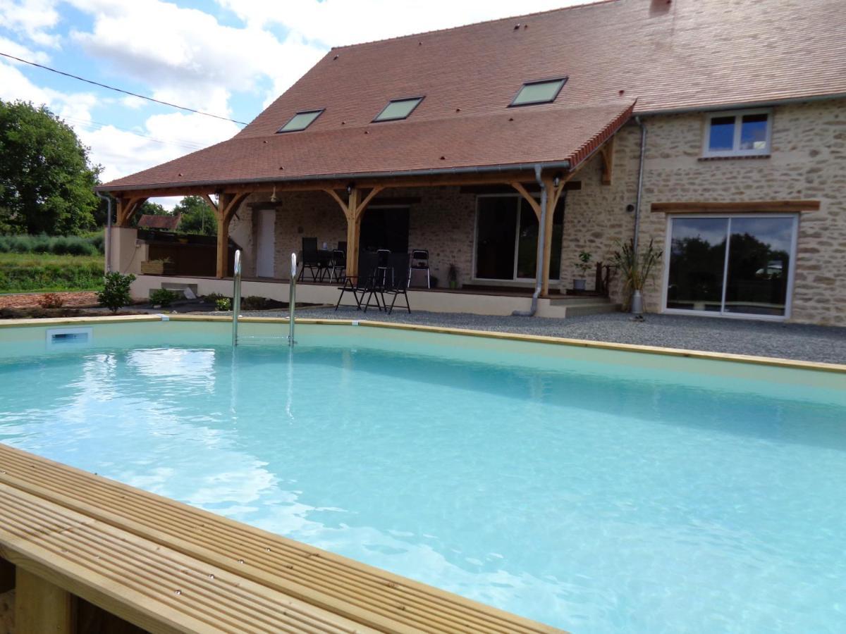 Le Pre De La Rue Bed & Breakfast Bouesse Exterior photo