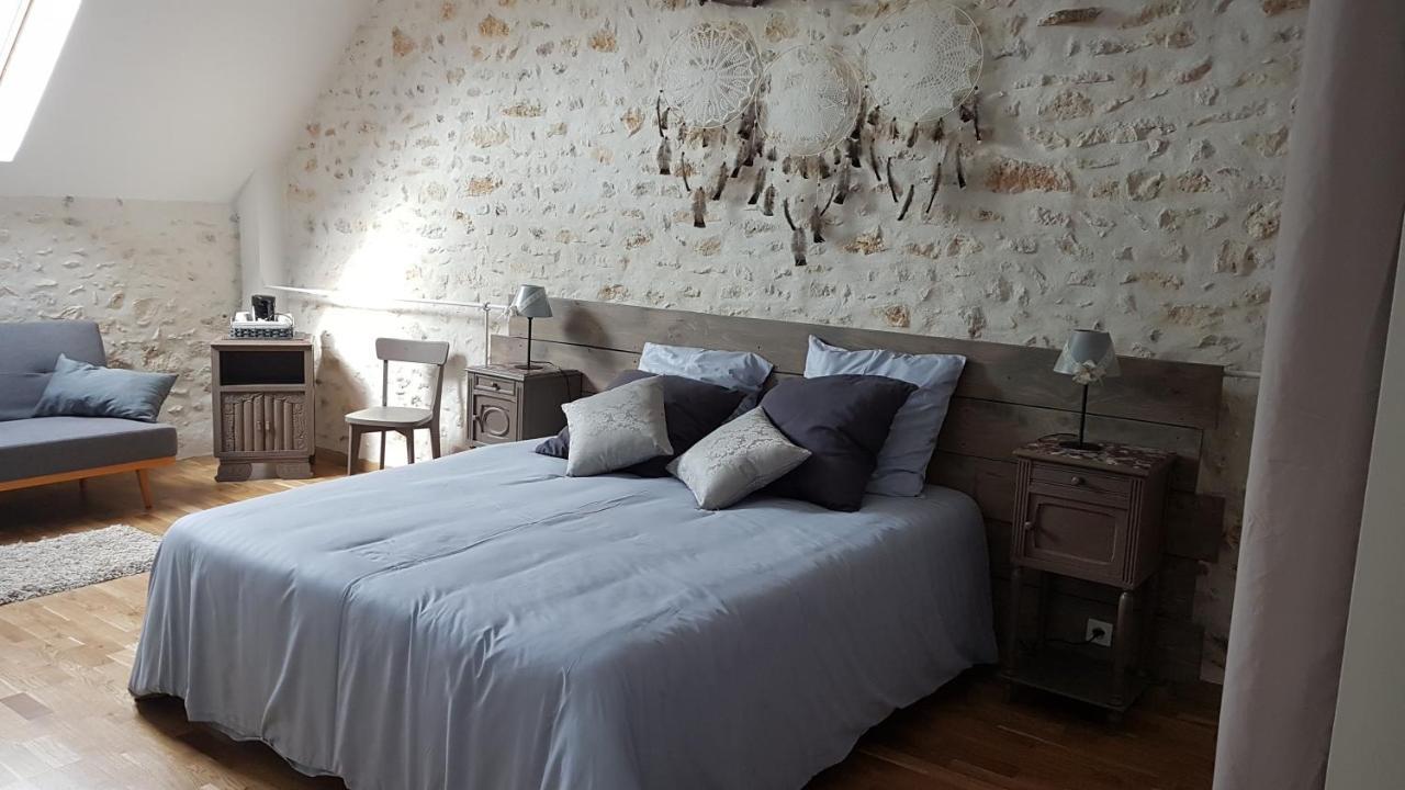 Le Pre De La Rue Bed & Breakfast Bouesse Exterior photo